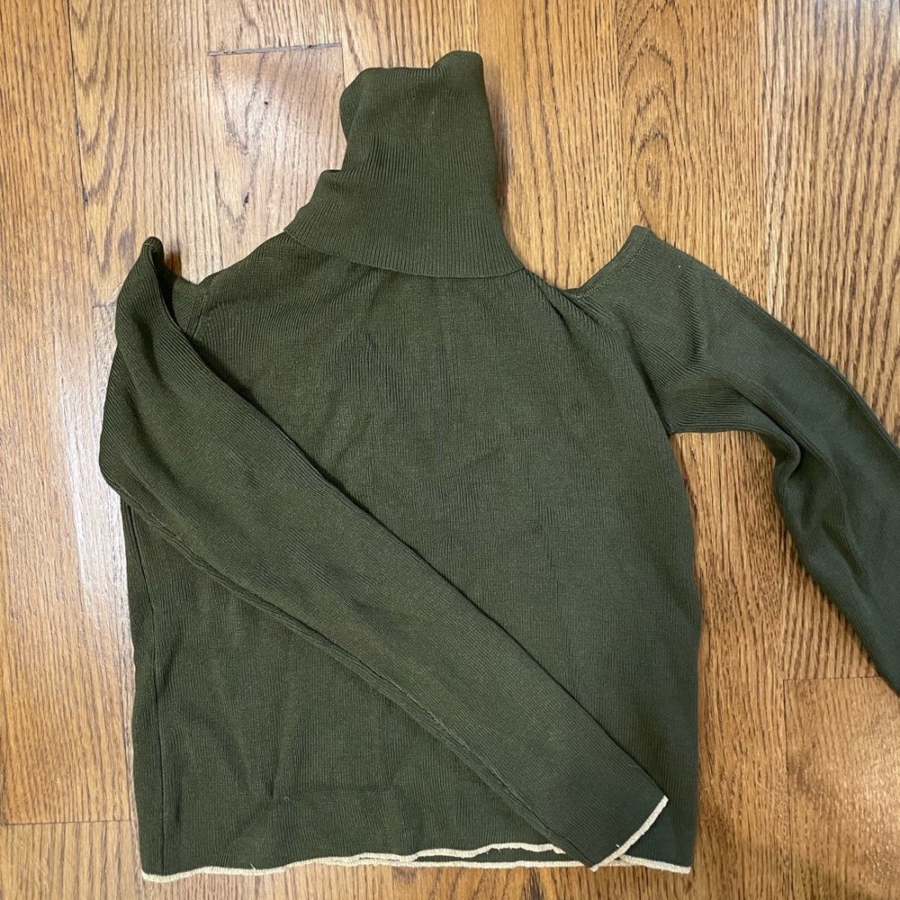 Zara cutout shoulders turtleneck top